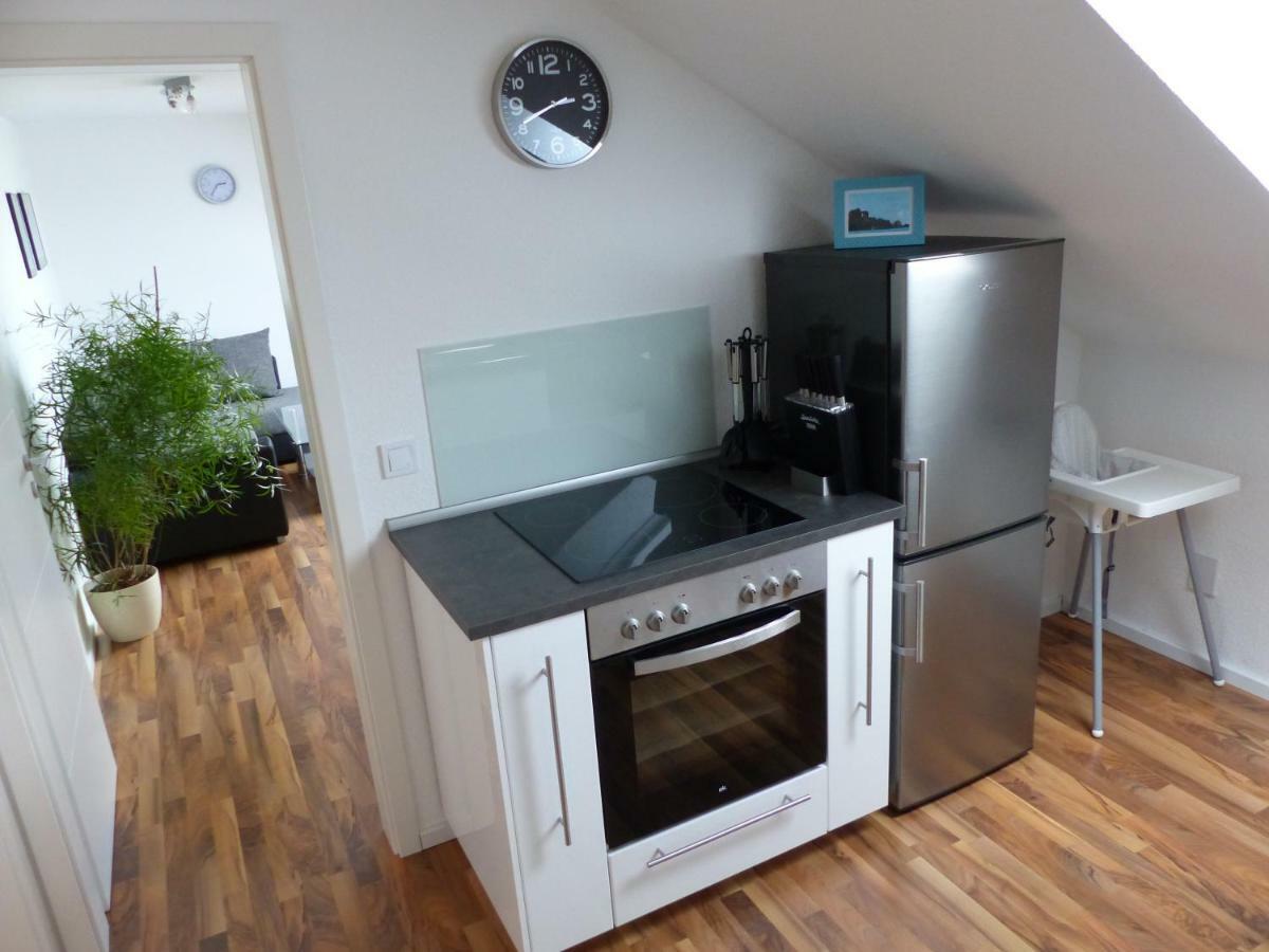 Schoene Komplette Ferienwohnung In Wesel วีเซิล ภายนอก รูปภาพ